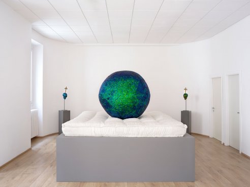 JAN FABRE. DEATH KEEPS ME AWAKE